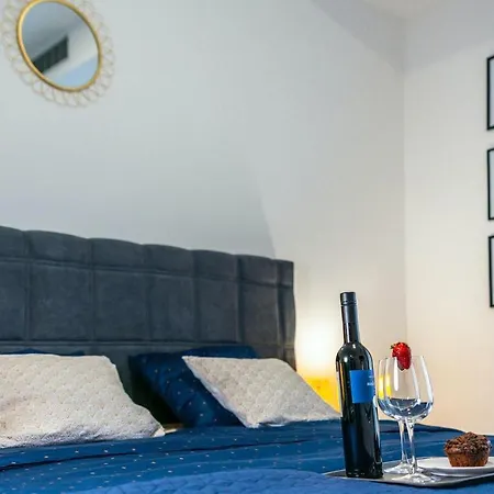 4 Bedroomlovely In Poreč